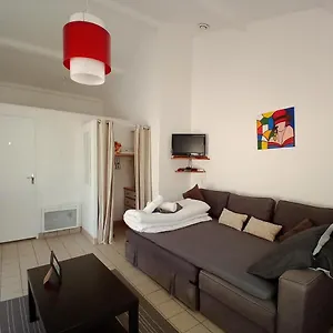 studio-entre-aix-et-marseille.fr-provencehotel.com/